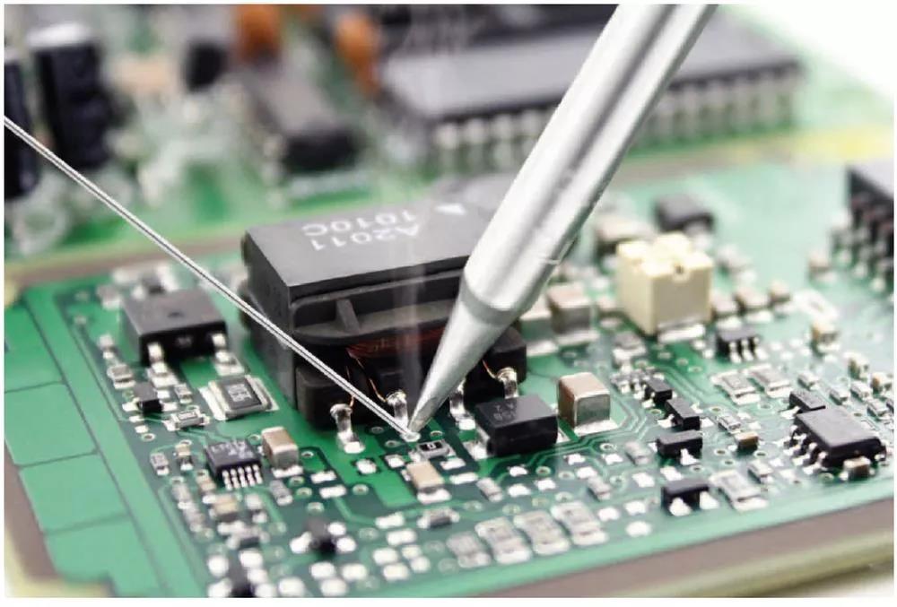 Common mistakes in manual soldering operations